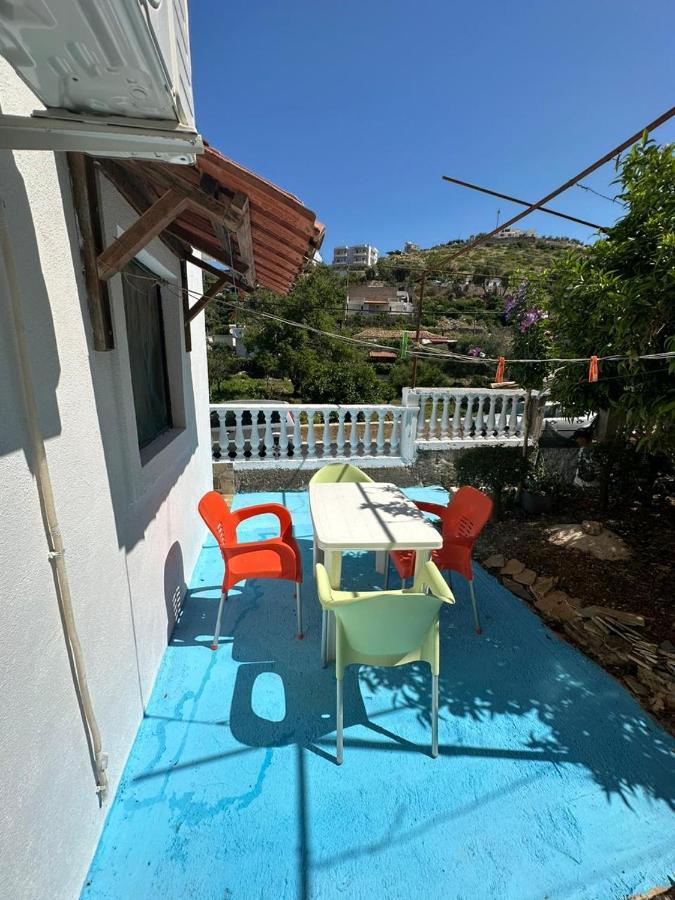 Lazari Apartament Himara